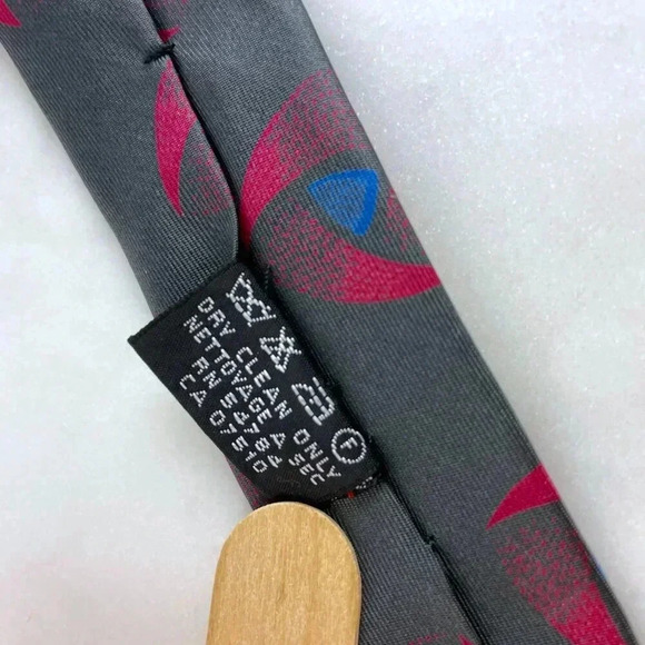 UNGARO PARIS 100% Silk Tessuto Mantero Grey Abstract Design Tie, Made In Italy - Picture 6 of 8